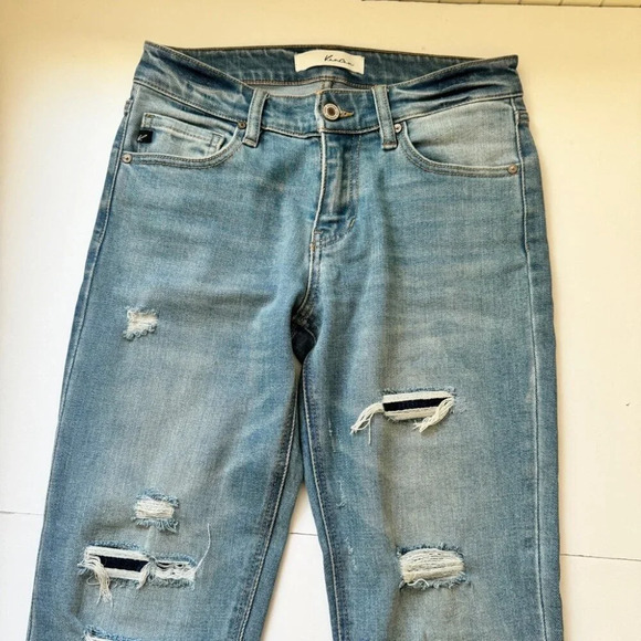 KanCan  Luxanna Mid Rise Slim Boyfriend Jeans Light Blue Wash Distressed Sz 24 - Picture 10 of 15